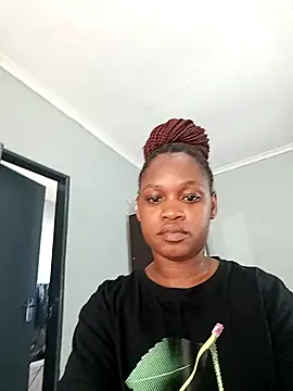 Snapshot of ANGELINE600 chatting on 01-29-25, 01:17 ANGELINE600 online show from 01-29-25, 01:17