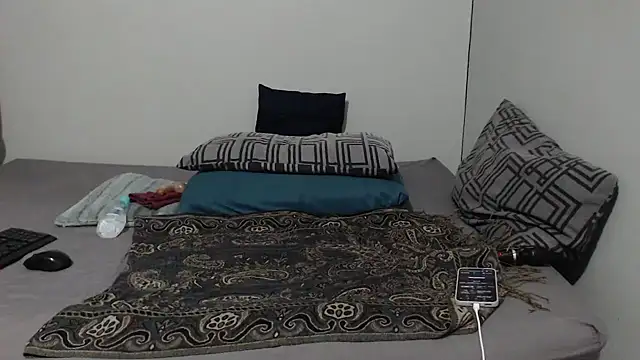 Snapshot of ANGELINE600 chatting on 10-28-25, 09:28 ANGELINE600 online show from 10-28-25, 09:28