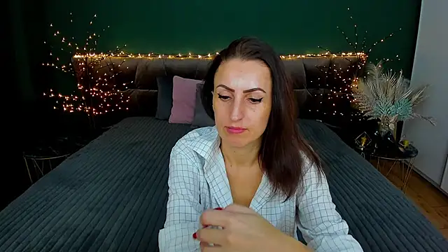 Rebecca Diamond online show from 01-23-25, 11:37