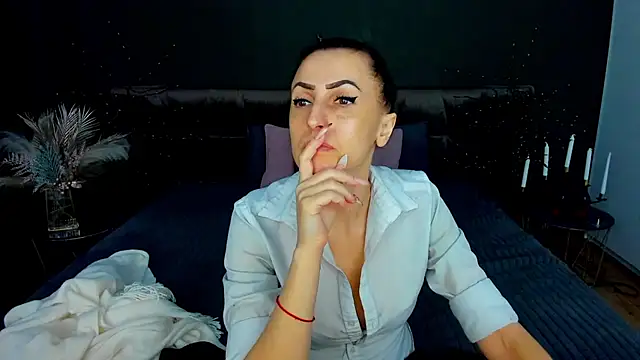 Rebecca Diamond online show from 02-09-26, 06:39