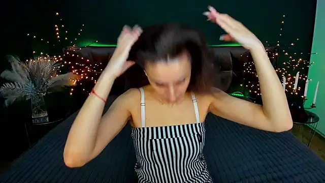 Rebecca Diamond online show from 02-23-26, 07:06