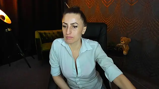 Rebecca Diamond online show from 04-30-26, 05:25