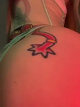 curchez  online show from 03-06-25, 12:43