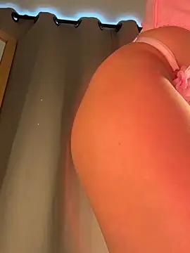 curchez  online show from 10-01-25, 07:20