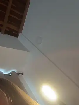 curchez  online show from 11-28-25, 08:11