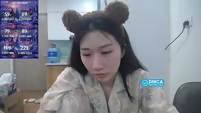 Snapshot of Asiagirll chatting on 03-10-26, 03:17 Asiagirll online show from 03-10-26, 03:17