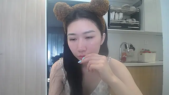 Asiagirll online show from 05-01-26, 01:43