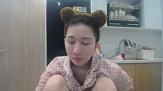 Asiagirll online show from 06-15-26, 02:52