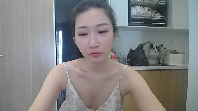 Asiagirll online show from 06-24-26, 12:09