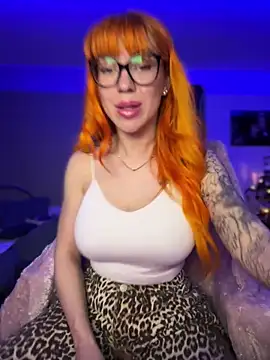 Pia July  online show from 01-16-25, 09:08