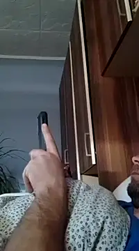 Rolandxxxr online show from 02-19-25, 09:17