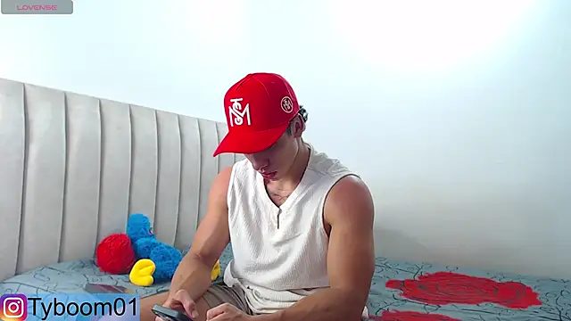 TYLER BOOM online show from 01-20-25, 10:04