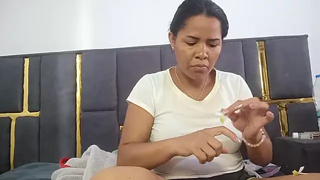 aleixane online show from 11-14-25, 05:28