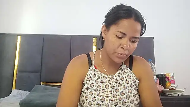 Snapshot of aleixane chatting on 02-17-26, 07:05 aleixane online show from 02-17-26, 07:05