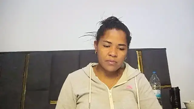 aleixane online show from 06-18-26, 02:32