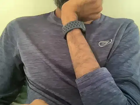 Snapshot of callboy_blr_hyd chatting on 11-07-25, 11:10 callboy blr hyd online show from 11-07-25, 11:10