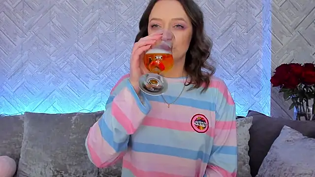 EvaBarsa  online show from 11-08-25, 02:56