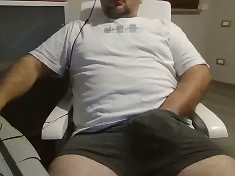 iron boy80 online show from 11-13-25, 08:46