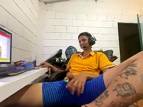 Max TheHorseDick online show from 10-21-25, 12:11