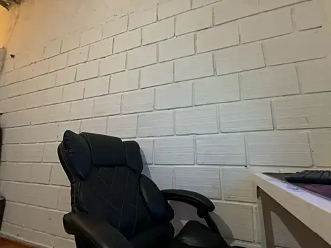 Max TheHorseDick online show from 01-07-26, 11:29