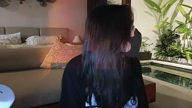 TammiLou online show from 03-01-25, 04:26