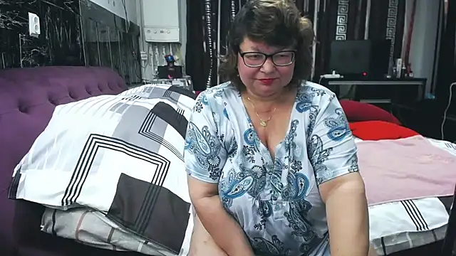 SweetMommaX online show from 06-09-26, 01:45