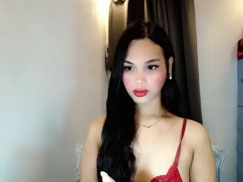 Snapshot of Webcumcutie chatting on 03-24-26, 04:06 Webcumcutie online show from 03-24-26, 04:06