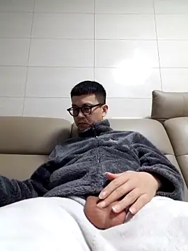 Ssk10N online show from 02-15-25, 05:39