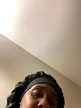 Foreignthababyy online show from 09-10-25, 04:34