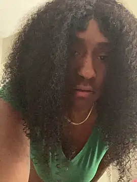 Foreignthababyy online show from 11-05-25, 06:52