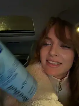 Snapshot of -AngelAri- chatting on 02-27-26, 06:08 -AngelAri- online show from 02-27-26, 06:08