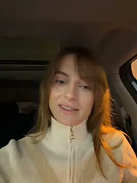 Snapshot of -AngelAri- chatting on 03-04-26, 06:03 -AngelAri- online show from 03-04-26, 06:03