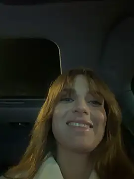 Snapshot of -AngelAri- chatting on 03-13-26, 06:03 -AngelAri- online show from 03-13-26, 06:03