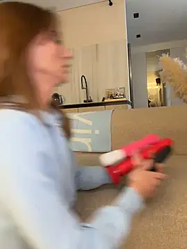 Snapshot of -AngelAri- chatting on 03-27-26, 08:30 -AngelAri- online show from 03-27-26, 08:30