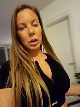 novaforyou1 online show from 12-16-25, 04:23