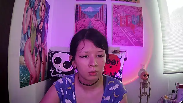 Snapshot of Haru_Queenn chatting on 10-05-25, 09:02 Haru Queenn online show from 10-05-25, 09:02