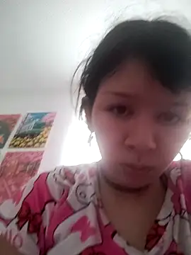 Snapshot of Haru_Queenn chatting on 10-14-25, 08:53 Haru Queenn online show from 10-14-25, 08:53