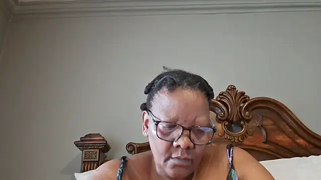 SEXYBOOBSNASS online show from 01-11-25, 05:52