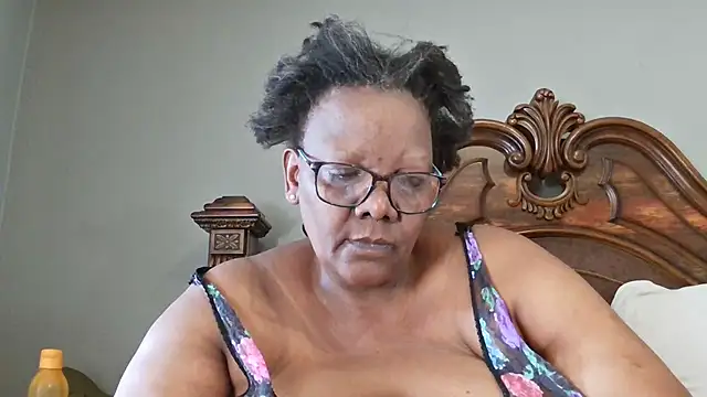 SEXYBOOBSNASS online show from 02-01-25, 08:18