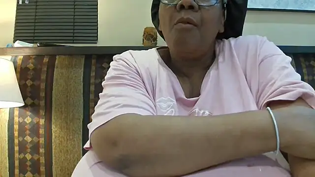 SEXYBOOBSNASS online show from 09-12-25, 07:36