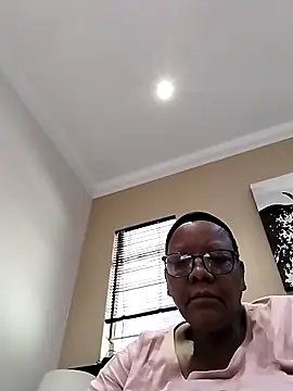 SEXYBOOBSNASS online show from 09-19-25, 06:37