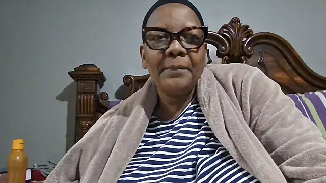 Snapshot of SEXYBOOBSNASS chatting on 10-20-25, 07:14 SEXYBOOBSNASS online show from 10-20-25, 07:14