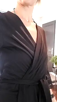 dancing sexy doll online show from 09-21-25, 10:06