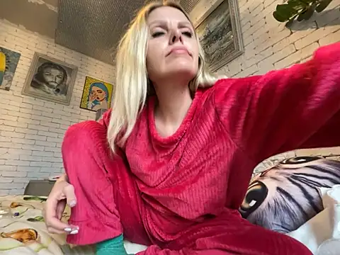 Snapshot of Angel_girllovemy chatting on 01-16-25, 12:42 Angel girllovemy online show from 01-16-25, 12:42
