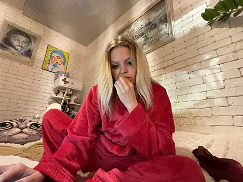 Snapshot of Angel_girllovemy chatting on 01-20-25, 06:21 Angel girllovemy online show from 01-20-25, 06:21