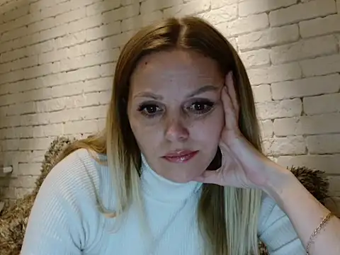 Angel girllovemy online show from 01-13-26, 04:34