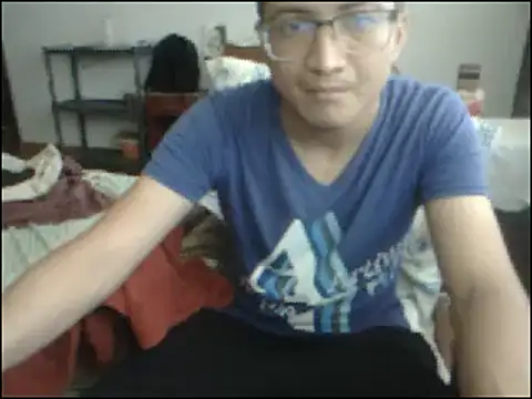 Snapshot of Mghty-cockl88 chatting on 01-27-25, 03:39 Mghty-cockl88 online show from 01-27-25, 03:39
