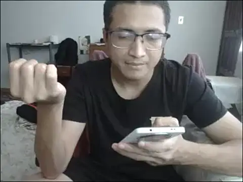 Snapshot of Mghty-cockl88 chatting on 03-19-25, 12:56 Mghty-cockl88 online show from 03-19-25, 12:56