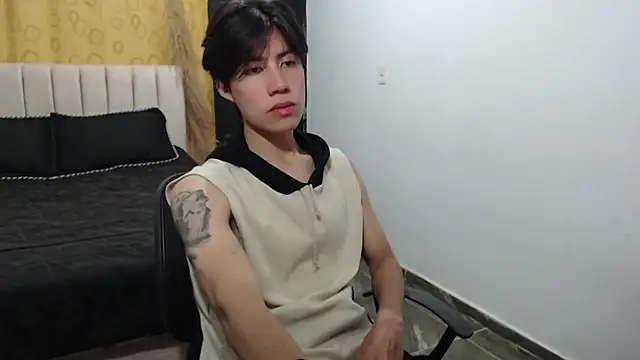 Elio-cam online show from 12-16-24, 08:41