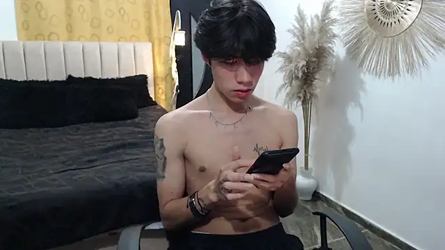 Elio-cam online show from 09-09-25, 02:22